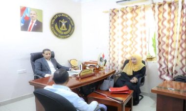 الكريحي كنعان يلتقي إدارة نادي نجوم عدن للمكفوفين