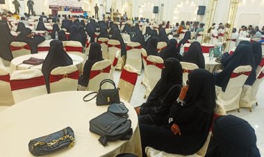 فريق هيئة الرئاسة يعقد لقاءً تشاورياً مع الشخصيات والوجهات القبلية ومنظمات المجتمع المدني بمحافظة أبين