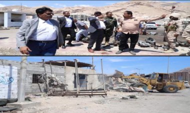 السلطة المحلية في حضرموت تنفذ اعمال إزالة للعشوائيات في مدينة المكلا