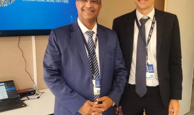 الوزير الزعوري يبحث مع المدير الإقليمي للبنك الدولي سبل دعم برامج الحماية الاجتماعية في اليمن