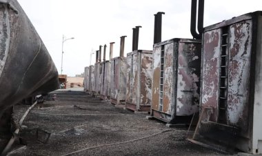 كهرباء حضرموت تكشف عن نتائج التحقيق في احتراق 8 مولدات وخزاني وقود