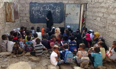 توجه حوثي لتغيير المناهج الدراسية بمناهج رافضية من مطلع الفصل الثاني