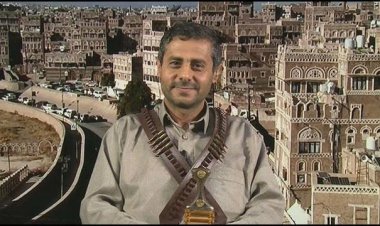 القيادي في مليشيات الحوثي البخيتي: لن نسمح برفع علم الجمهورية اليمنية