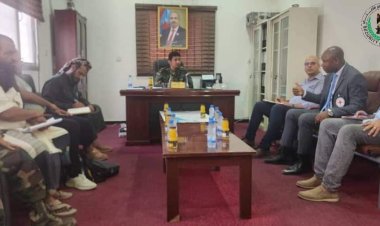 العميد الحوشبي يناقش سُبل تعزيز التنسيق المُشترك مع بعثة الصليب الأحمر الدولي