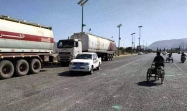 مجهولون يقتلون جنود تأمين قواطر شركة النفط في مأرب وينهبون عربة عسكرية