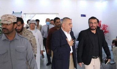 انتقالي شبوة يطلع على الخدمات الطبية التي يقدمها مستشفى عتق العام للمواطنين