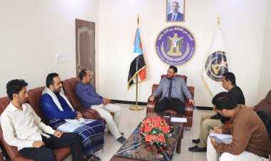رئيس تنفيذية انتقالي شبوة يلتقي قيادة جمعية رعاية الأسرة ويناقش معها سبل توسيع نطاق تدخلها في مديريات المحافظة