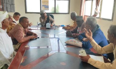 مدير عام مديرية زنجبار يطالب مدراء المكاتب الإيرادية تحسين عملية تحصيل الإيرادات والضرائب