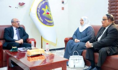 الكثيري يطلع على أعمال هيئة مكافحة الفساد