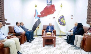 الكثيري يطّلع على جهود مكتب الصحة والسكان بالعاصمة عدن