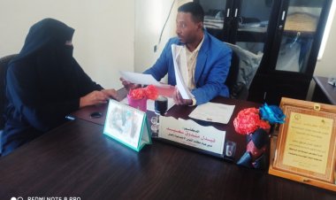 الشؤون الاجتماعية بانتقالي ابين تسلم مكتب الشؤون الاجتماعية والعمل بالمحافظة نسخة من كشوفات الأيتام