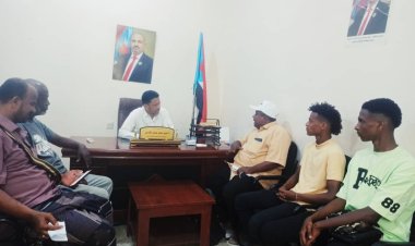 أبين: غيثان يلتقي لاعبي المحافظة المشاركين في منتخب الناشئين