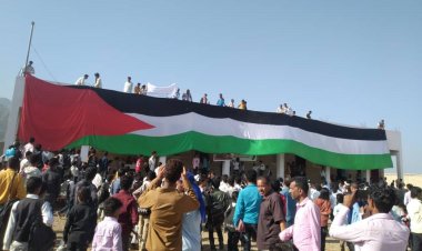 أبناء الضالع بحجر يتضامنون مع غزة بمسيرة جماهيرية