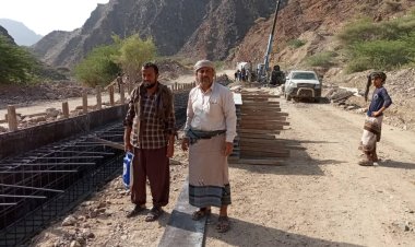 رئيس الهيئة التنفيذية لانتقالي سرار يزور مشروع طريق باتيس رصد - معربان