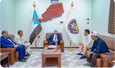 رئيس الجمعية الوطنية يطّلع على سير عمل انتقالي أبين والأوضاع العامة بالمحافظة.