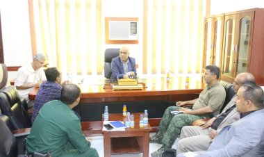 استئناف جنوب عدن تناقش مع محلي خور مكسر ضرورة تضافر الجهود للحد من الجريمه ومكافحة الظواهر السلبية