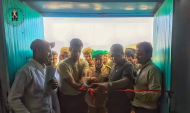 قوات الحزام الامني تدشن وحدة طبية متكاملة في مقر قيادة حزام العاصمة عدن