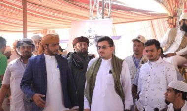 بحضور بن عفرار وشخصيات قبلية واجتماعية وجمع جماهيري وشعبي غفير..إشهار اتحاد شباب الغد بالمهرة