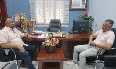 لقاء لمناقشة التعاون والعمل المشترك بين إدارتي المعلا والتواهي