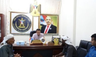 رئيس انتقالي لحج يطلع على أداء ونشاط مكتب الشهداء والجرحى بالمحافظة