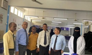 برئاسة الدكتور المقرعي.. أساتذة وطلبة قسم الكيمياء بكلية التربية بجامعة حضرموت يزورون كلية التربية بجامعة سيئون