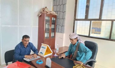 مدير عام مديرية زنجبار يلتقي بنائب المنسق المنظمات المحلية والدولية بأبين ويناقش معه احتياجات المديرية