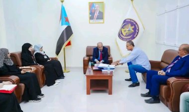 الكثيري يشدد على أهمية الحفاظ على الموروث العمراني للعاصمة عدن