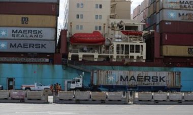 شركة شحن بحري تدعو إلى الإسراع في إطلاق عملية لحماية البحر الأحمر