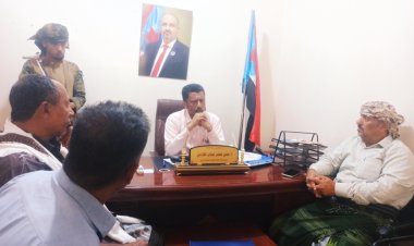 أبين: غيثان يلتقي رئيس تنفيذية انتقالي سرار ويطلع على أوضاع المديرية