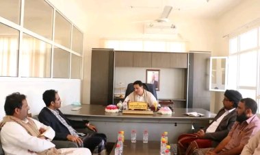 نائب رئيس انتقالي المهرة يطلع على نشاط الهيئة العامة لمشاريع مياه الريف بالمحافظة