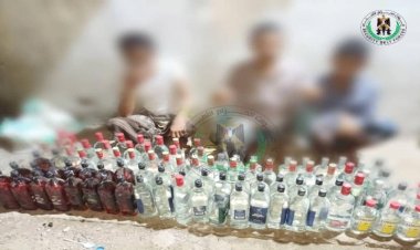 عدن.. ضبط شبكة ترويج بحوزتهما كمية كبيرة من الخمور