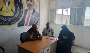 رئيس انتقالي لودر يلتقي مدير مركز الاسر المنتجه ؛