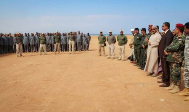 محافظ سقطرى يدشن الدورة الأولى للقوات المسلحة والأمن بمركز التدريب والتأهيل في المحافظة