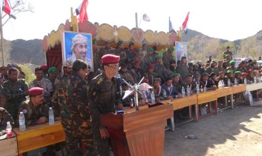 بحضور رئيس انتقالي أبين.  قوات الحزام الامني بالمحافظة تدشن العام التدريبي الجديد 2024م بعرض عسكري مهيب