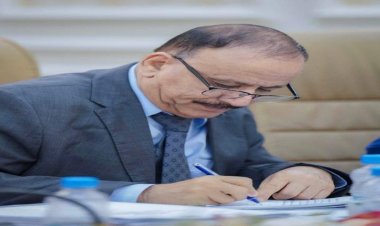 وزير النقل يصدر قرارات تكليف في هيئة الطيران