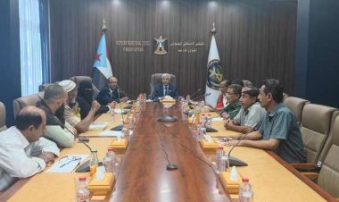 فريق الحوار يطلع على تأثير الحالة الأمنية في البحر الأحمر على نشاط الصيادين والاستهلاك المحلي