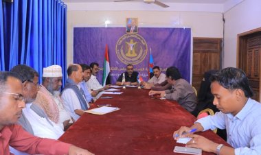 الهيئة التنفيذية المساعدة لانتقالي وادي وصحراء حضرموت تعقد اجتماعها الدوري الأول لشهر فبراير