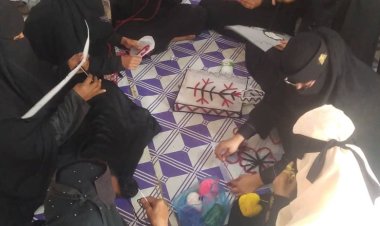 جمعيه الفقيد طلاب التنموية الخيرية بخنفر تقيم  دورة في مجال الاشغال اليدوية