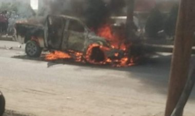 عاجل.. استهداف سيارة نجل مسؤل بالانتقالي بعدن بعبوة ناسفة