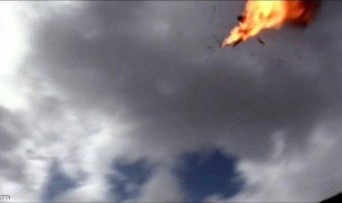 الدفاعات الجوية بلحج تسقط ثلاث طائرة حوثية حاولت استهداف سفن تجارية في البحر الاحمر