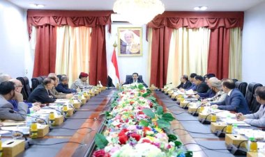 تعرف على أبرز الأولويات الذي أمام الحكومة برئاسة بن مبارك