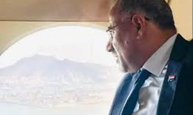 الرئيس الزُبيدي يعود إلى عدن بعد جولة خارجية