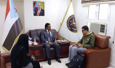 السقاف يلتقي الأمين العام لجمعية رعاية وتأهيل المكفوفين بالعاصمة عدن