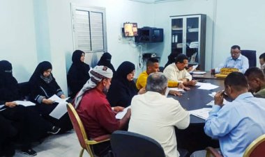 المكتب التنفيذي بالتواهي يستعرض سير الاداء والخدمات المقدمة للمواطنين والخطة الرمضانية بالمديرية