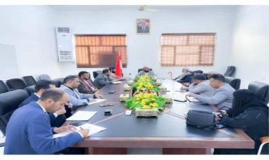 وزير الأوقاف يترأس اجتماعًا لمجلس الوزارة ويطلع على تقارير الإنجاز الشهرية