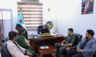 اللواء بن بريك يلتقي مدير عام مكافحة المخدرات في العاصمة عدن