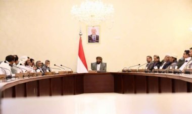 المحرّمي يتلقي قيادة الغرفة التجارية والصناعية وعددا من رجال المال والأعمال بالعاصمة عدن