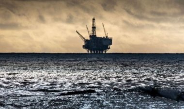 وزير الطاقة الكندي يعلن عدم دعم مشروعات الغاز المسال