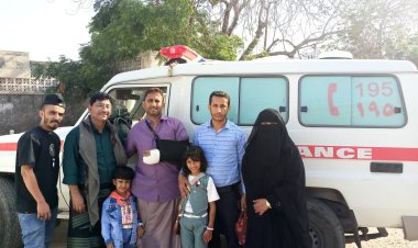 تدشين إنطلاق خدمات الطوارئ والاسعاف 195بعدن بعنوان.. أتصل بنا تجدنا بجانبك