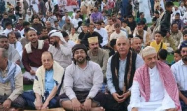الأمين العام وعدد من قيادات المجلس يؤدون صلاة عيد الفطر المبارك بالعاصمة عدن